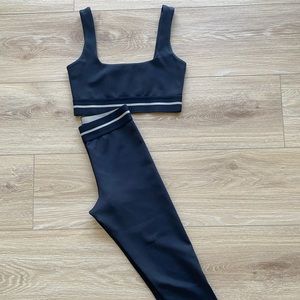 Sivan Ayla - Tan Lines Sport Set Size M
